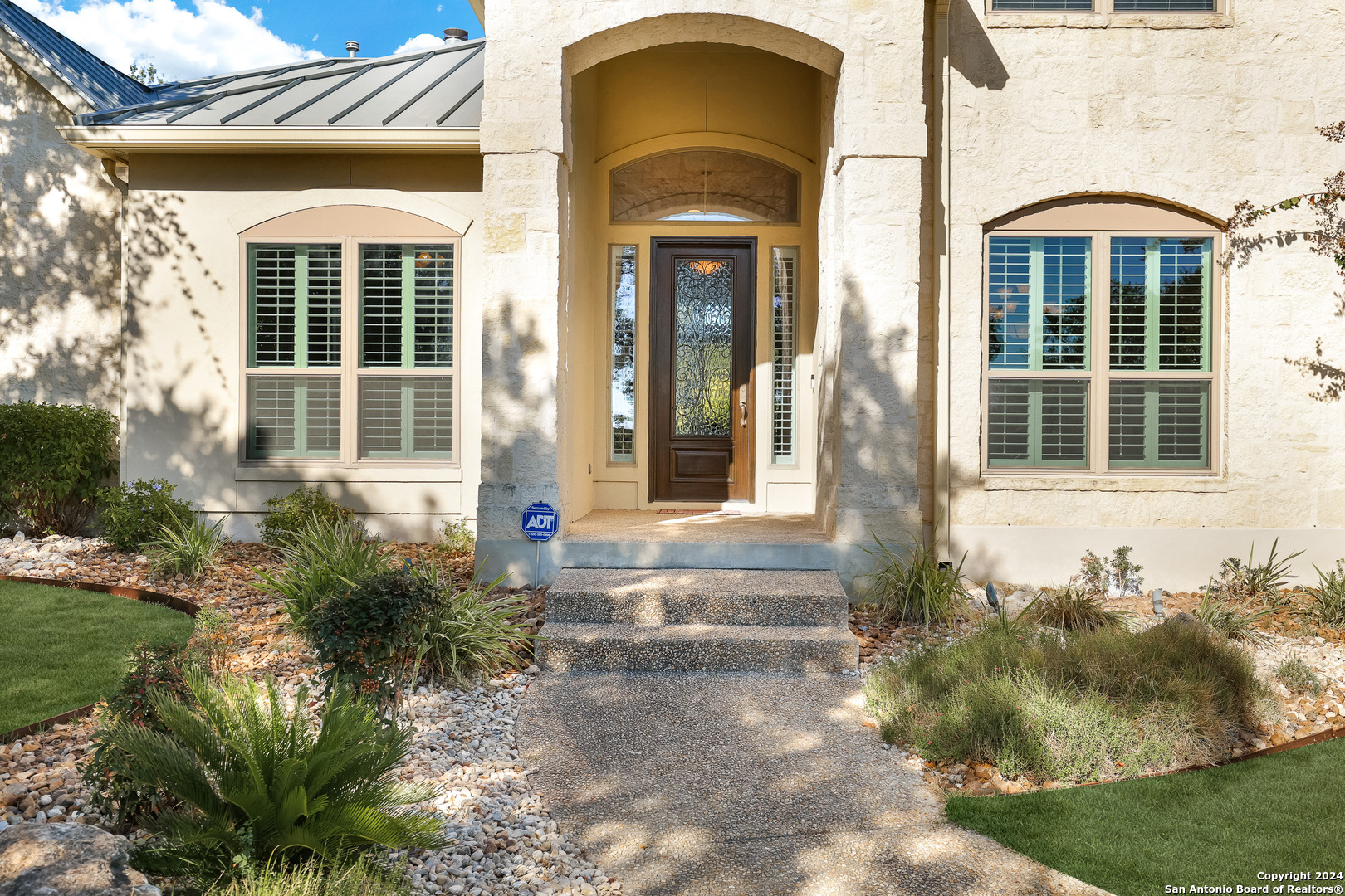 4261 FOSSIL LN