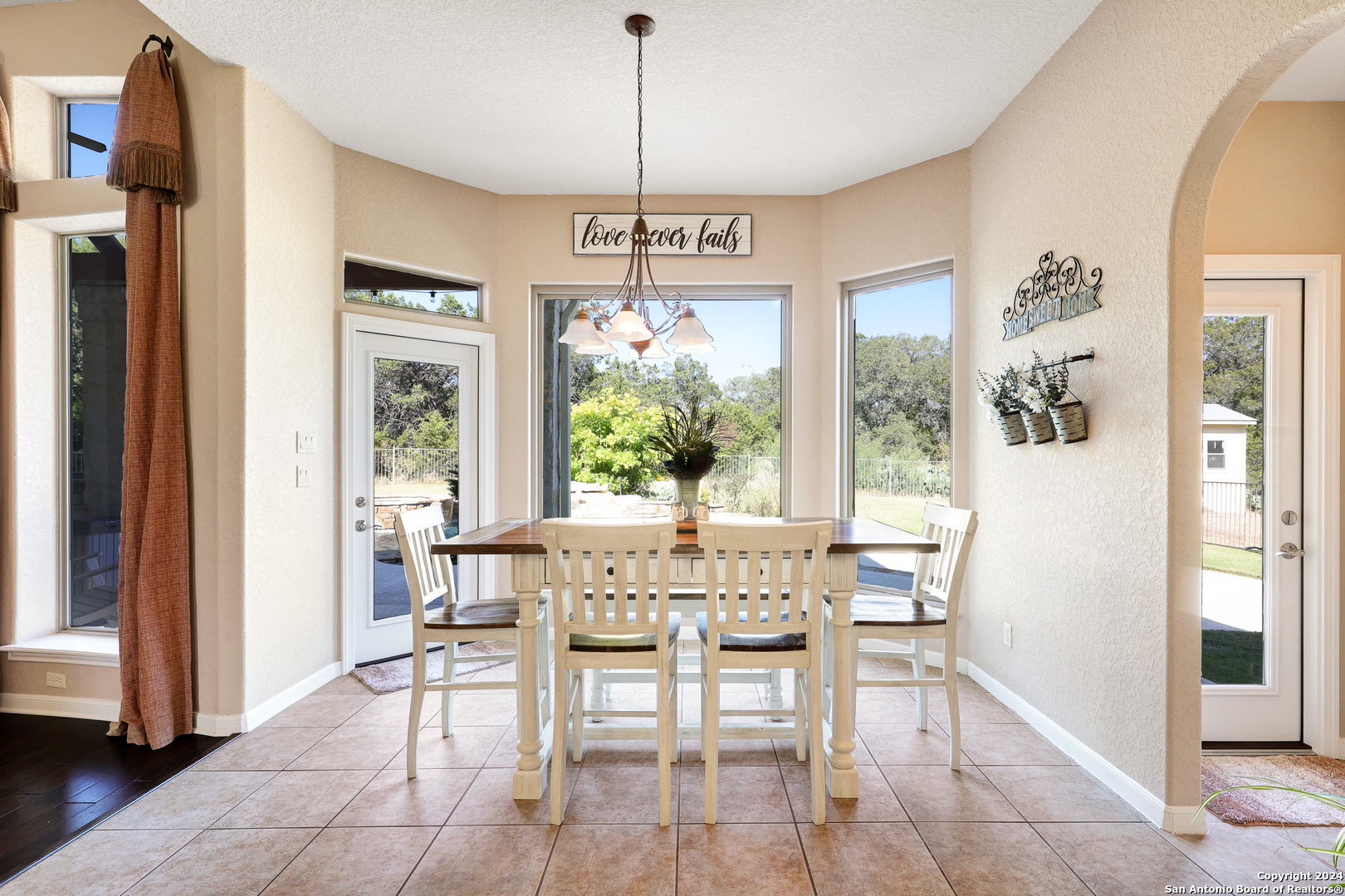 4261 FOSSIL LN