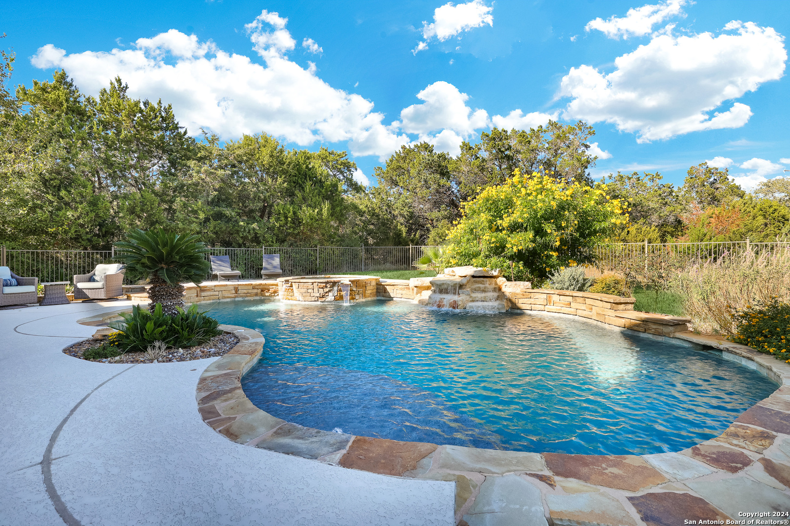 4261 FOSSIL LN