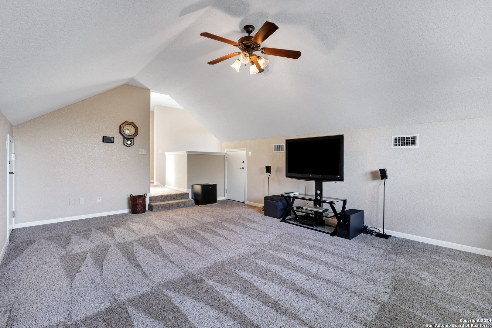 4261 FOSSIL LN