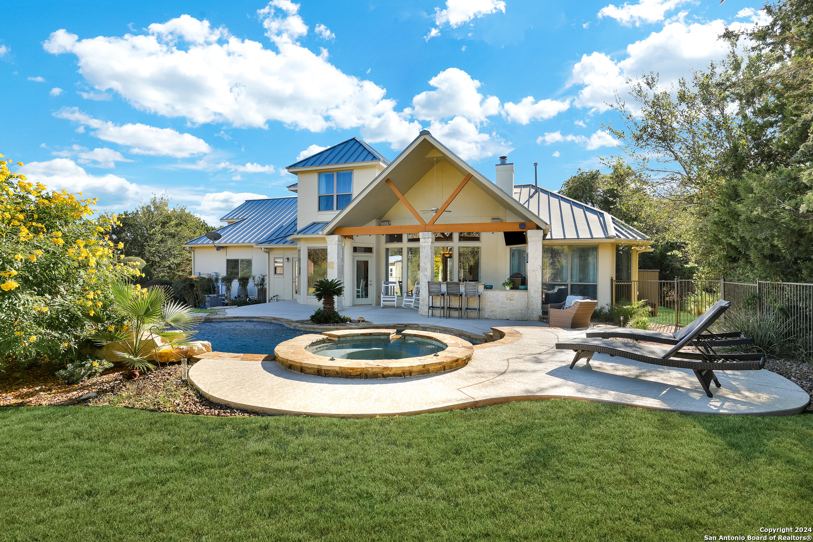 4261 FOSSIL LN