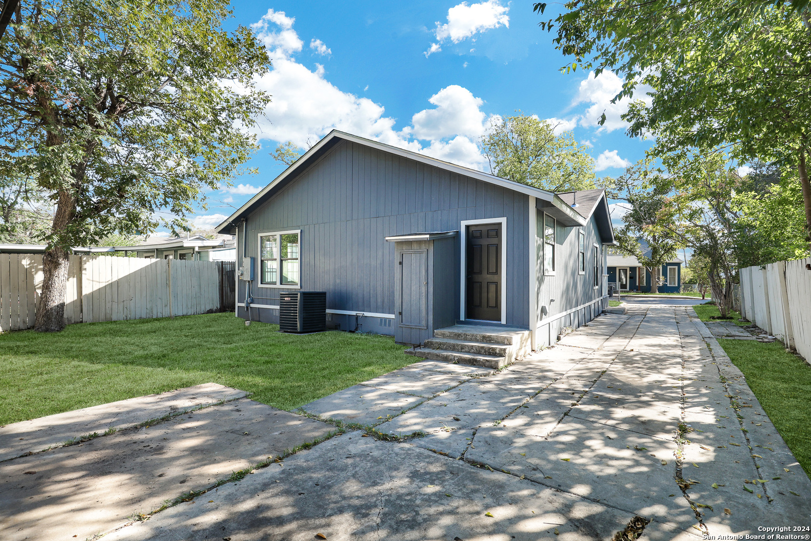 1321 LEE HALL