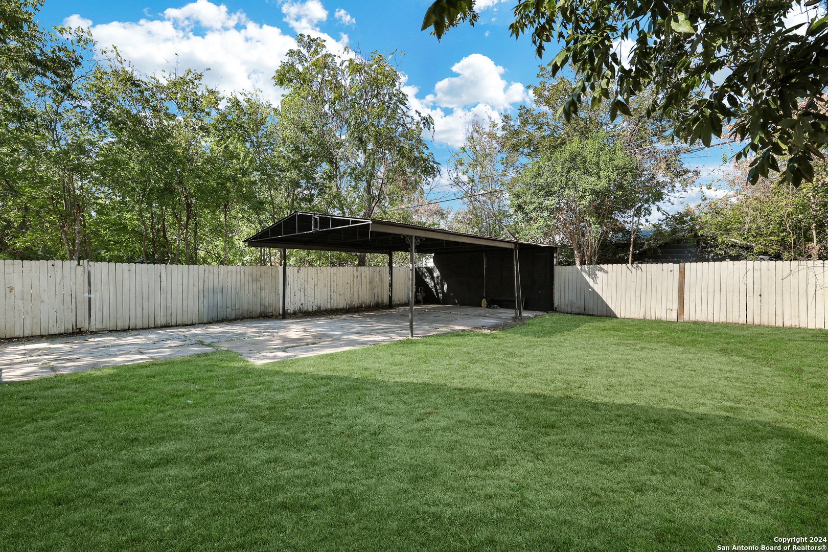 1321 LEE HALL