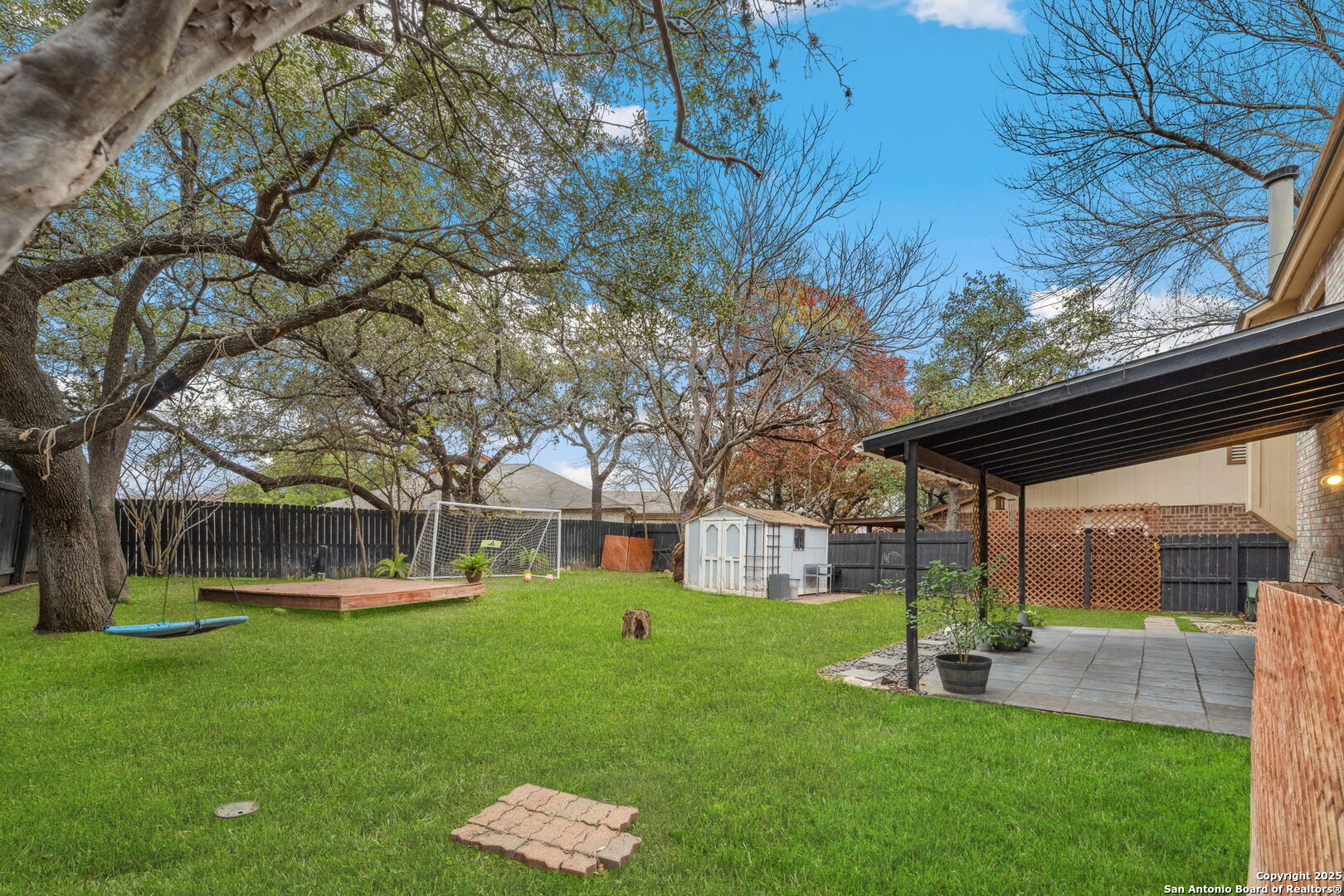 7723 CASCADE OAK DR