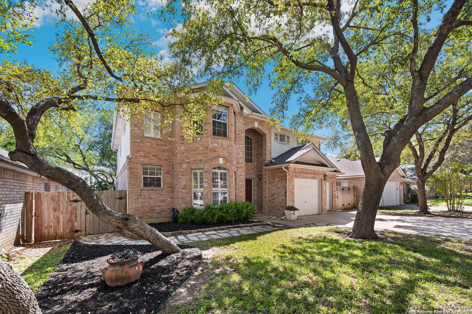 4030 Legend Creek