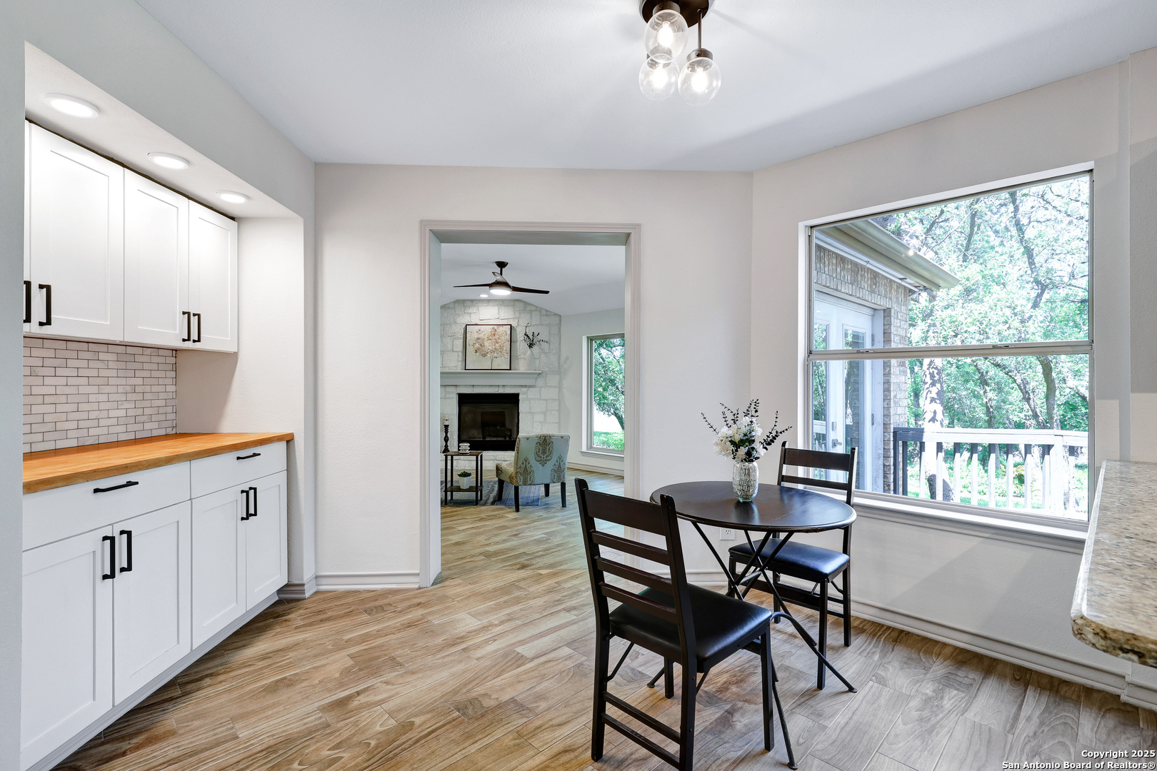 8318 Wickersham