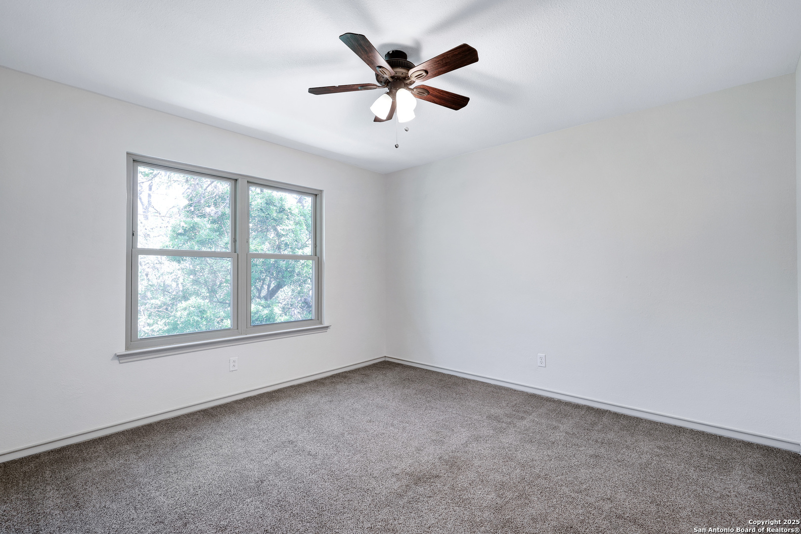 8318 Wickersham