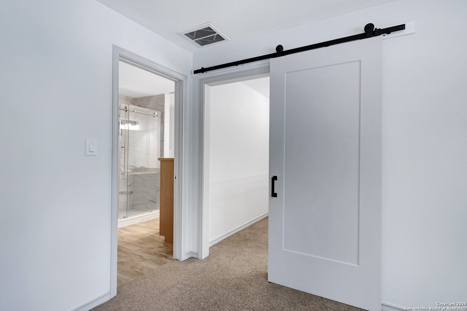 8318 Wickersham