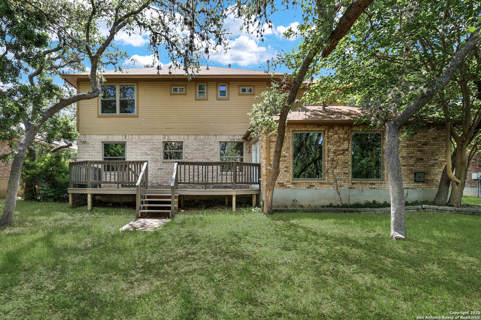 8318 Wickersham