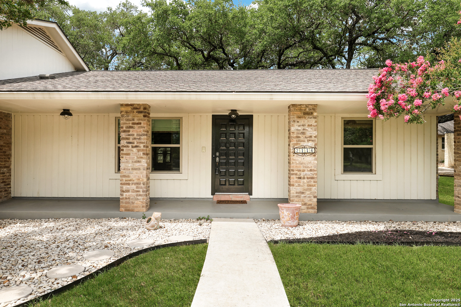 2116 Turkey Ledge