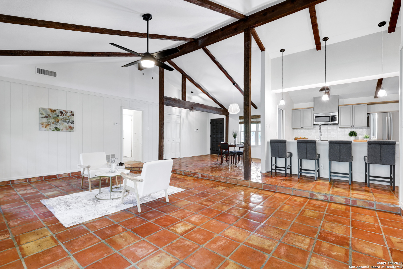 2116 Turkey Ledge