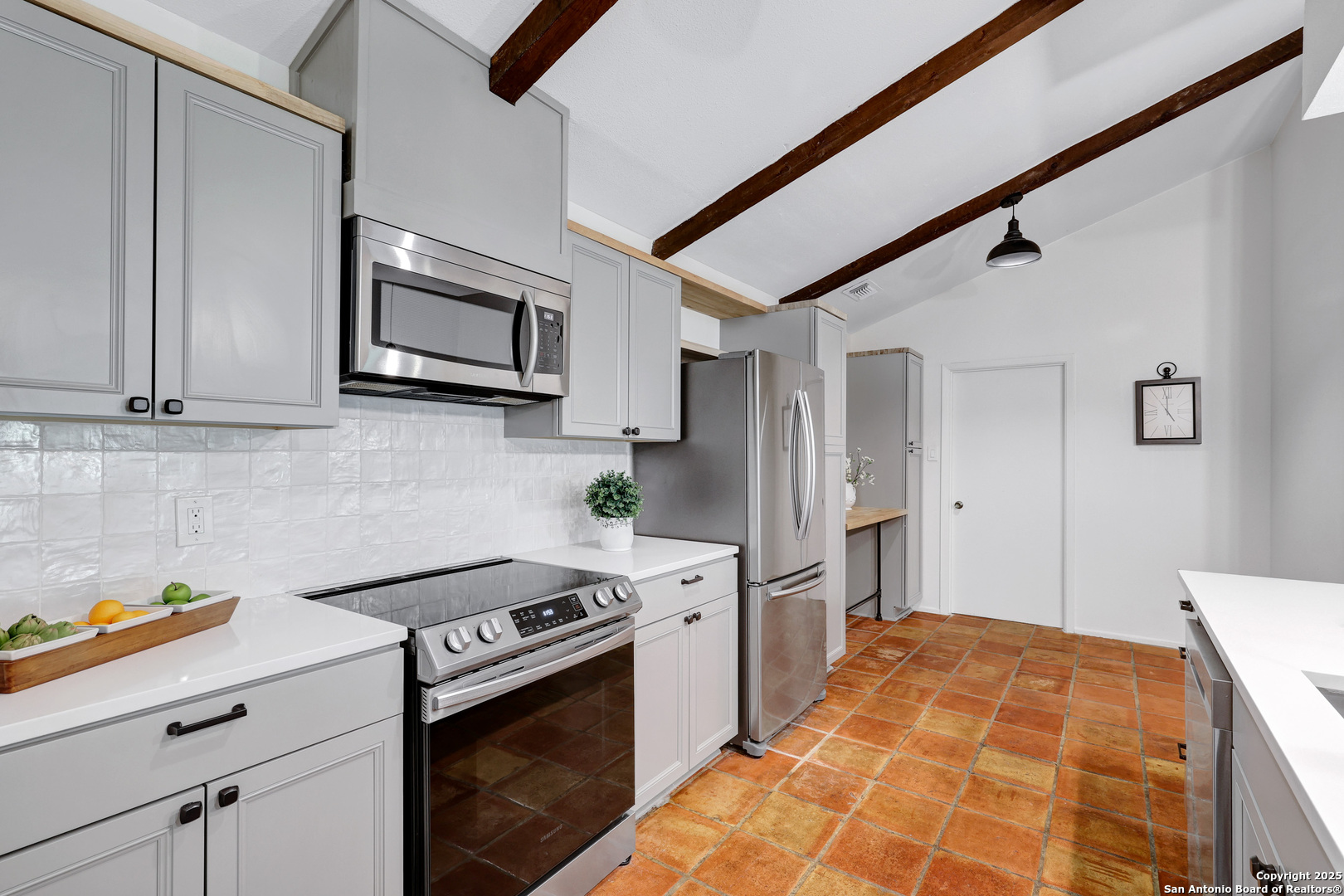 2116 Turkey Ledge