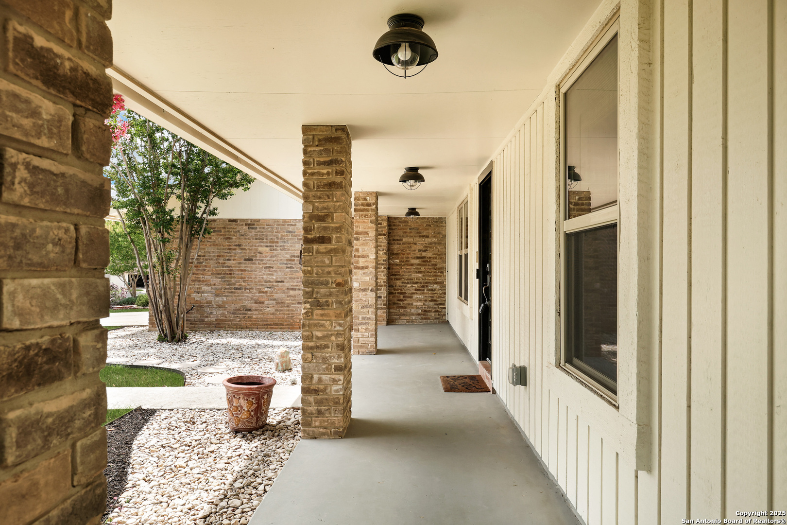 2116 Turkey Ledge