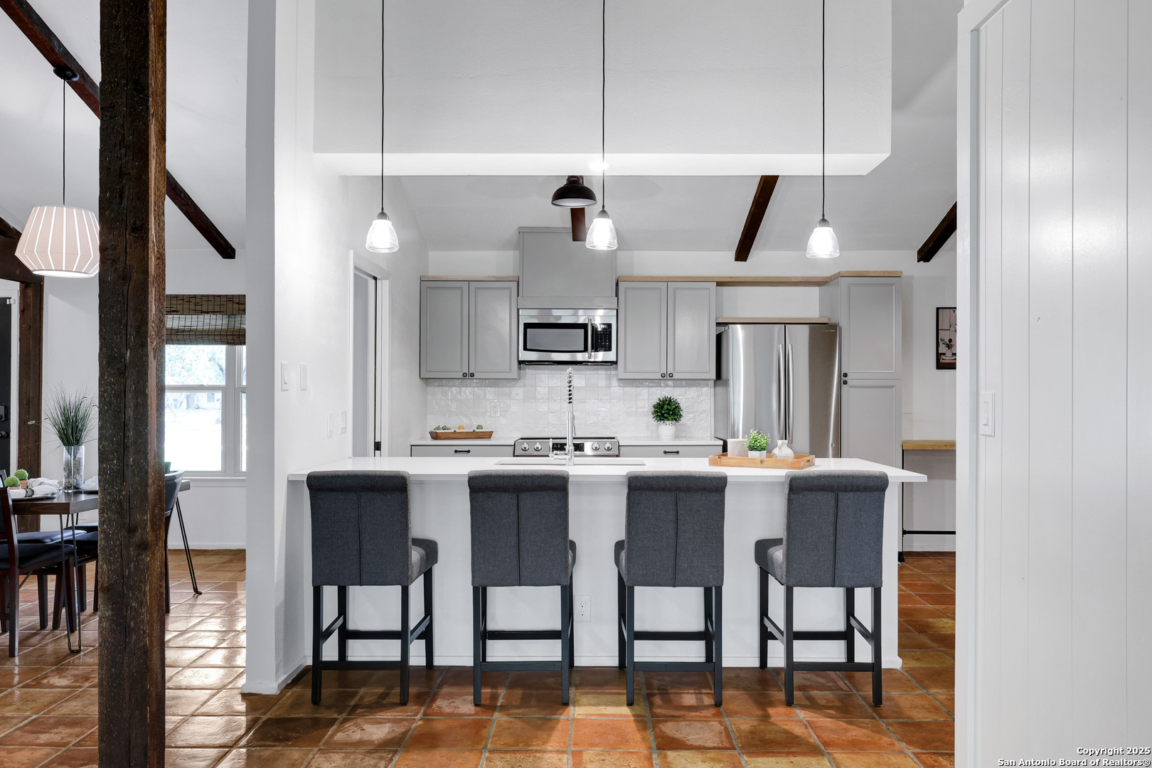 2116 Turkey Ledge