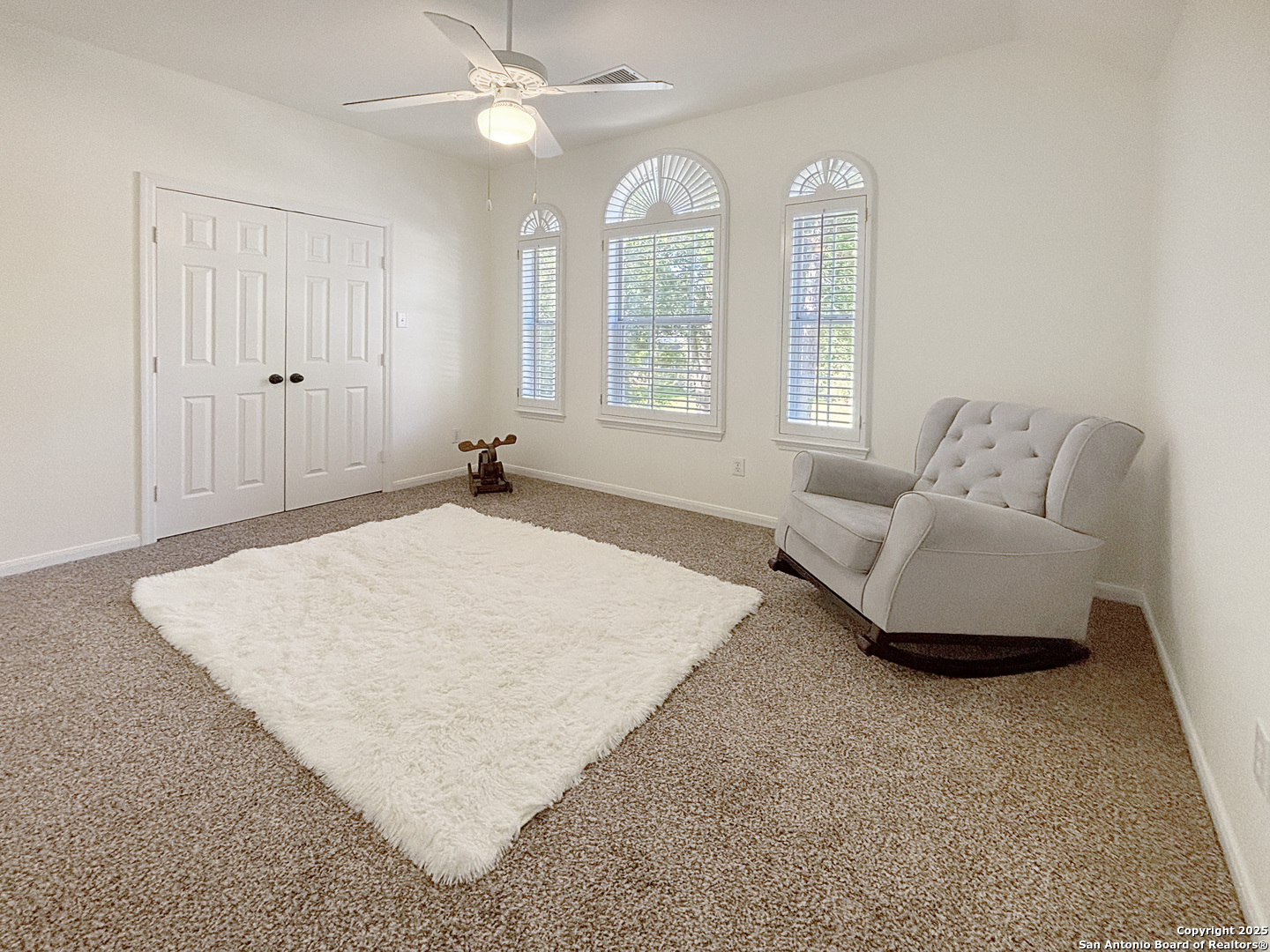 78 E Stockbridge Cir