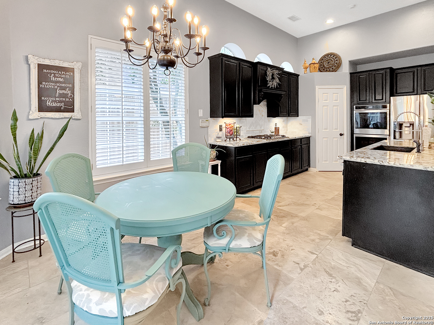 78 E Stockbridge Cir