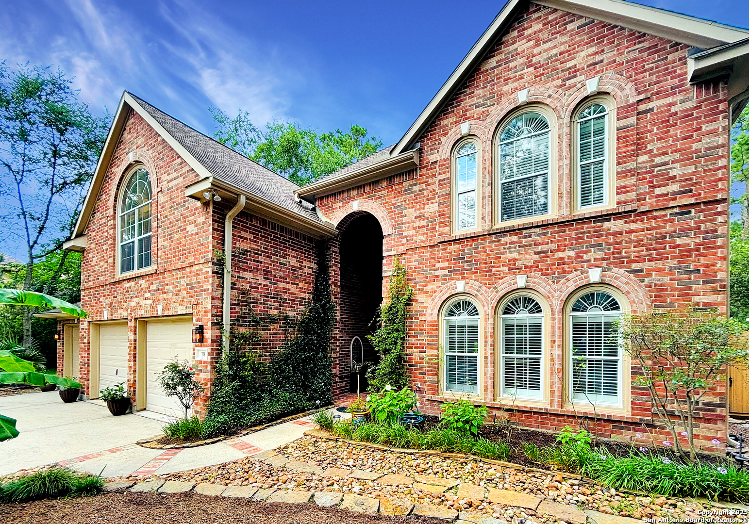 78 E Stockbridge Cir