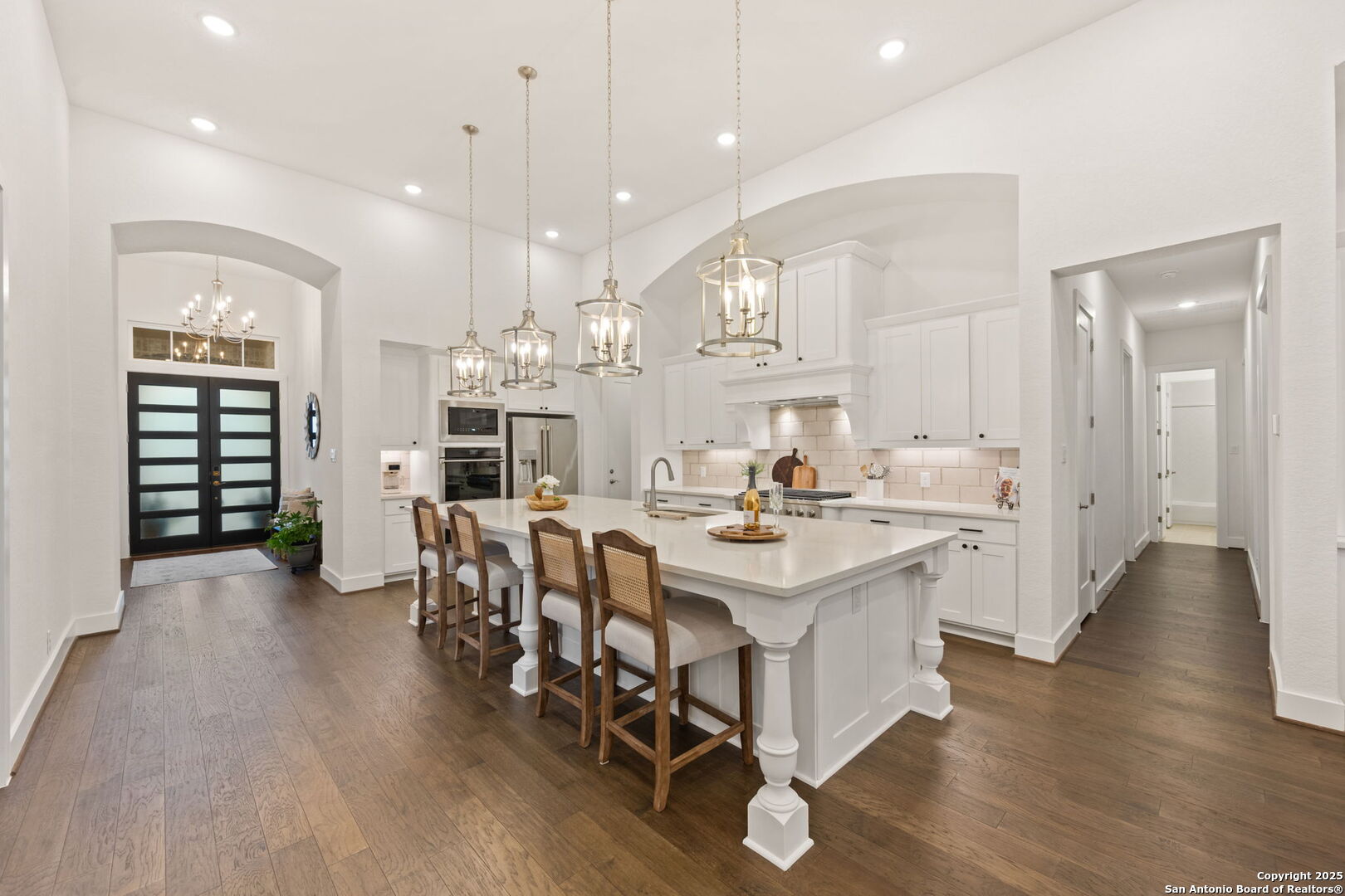 8615 Shady Gate