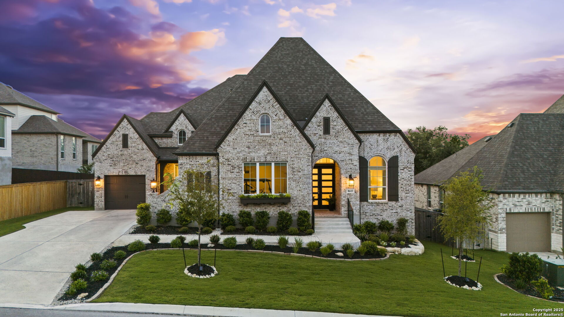 8615 Shady Gate