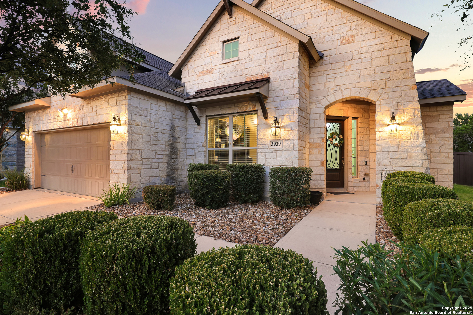 3939 Monteverde Way
