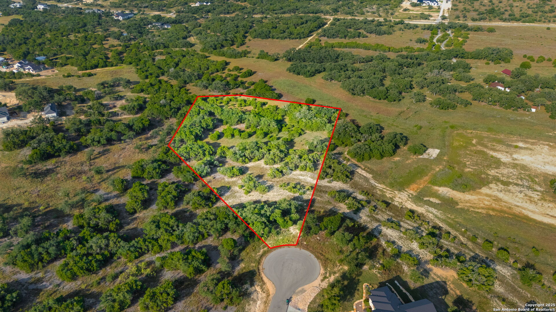 704 & 705 Roland Run