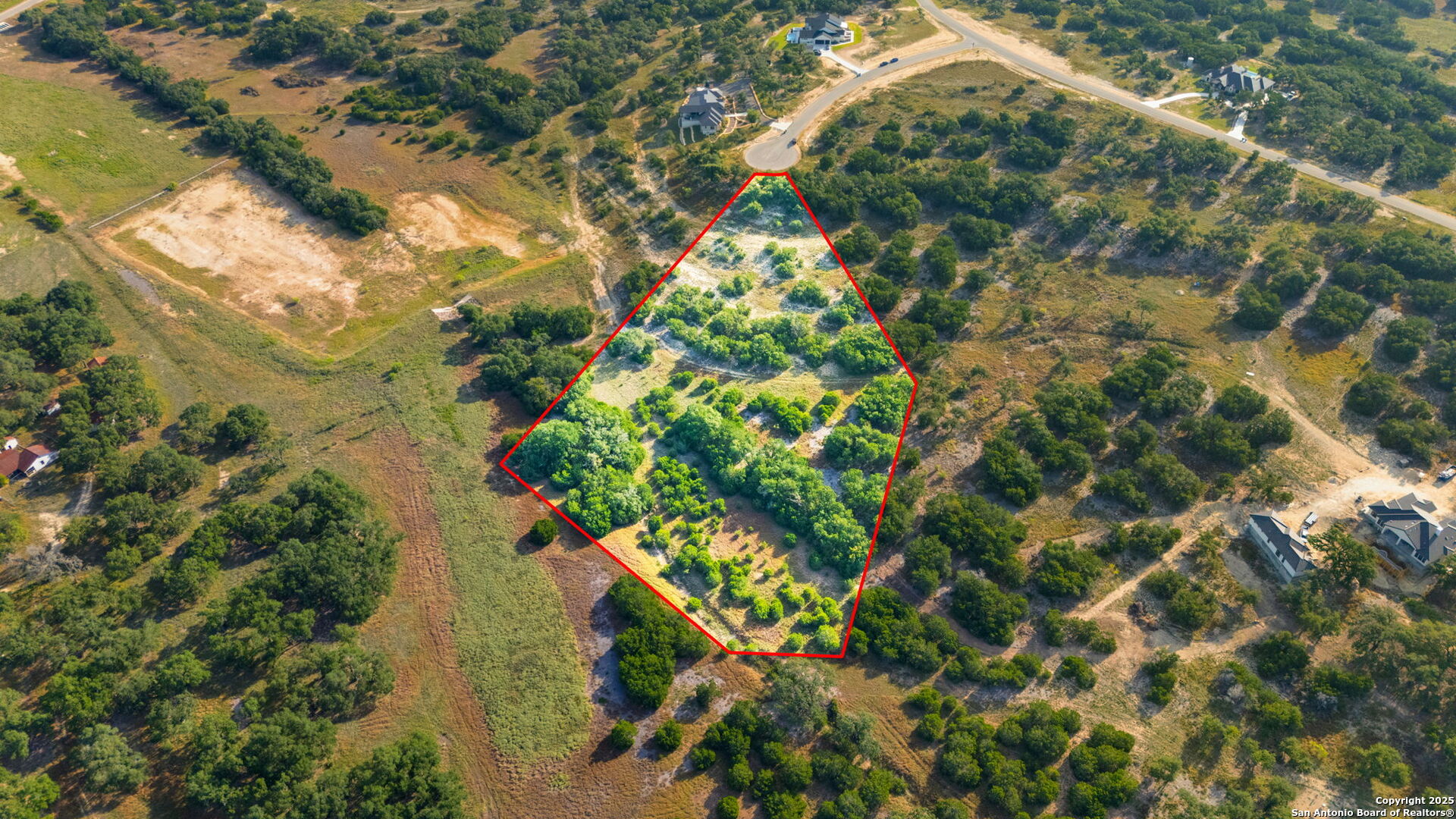 704 & 705 Roland Run