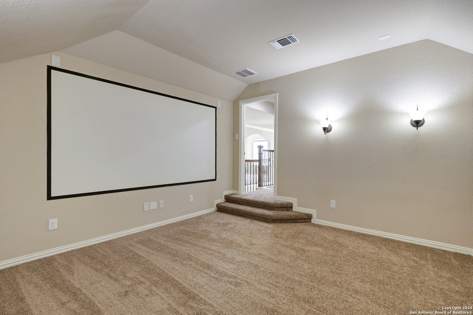 9518 Lesters Way