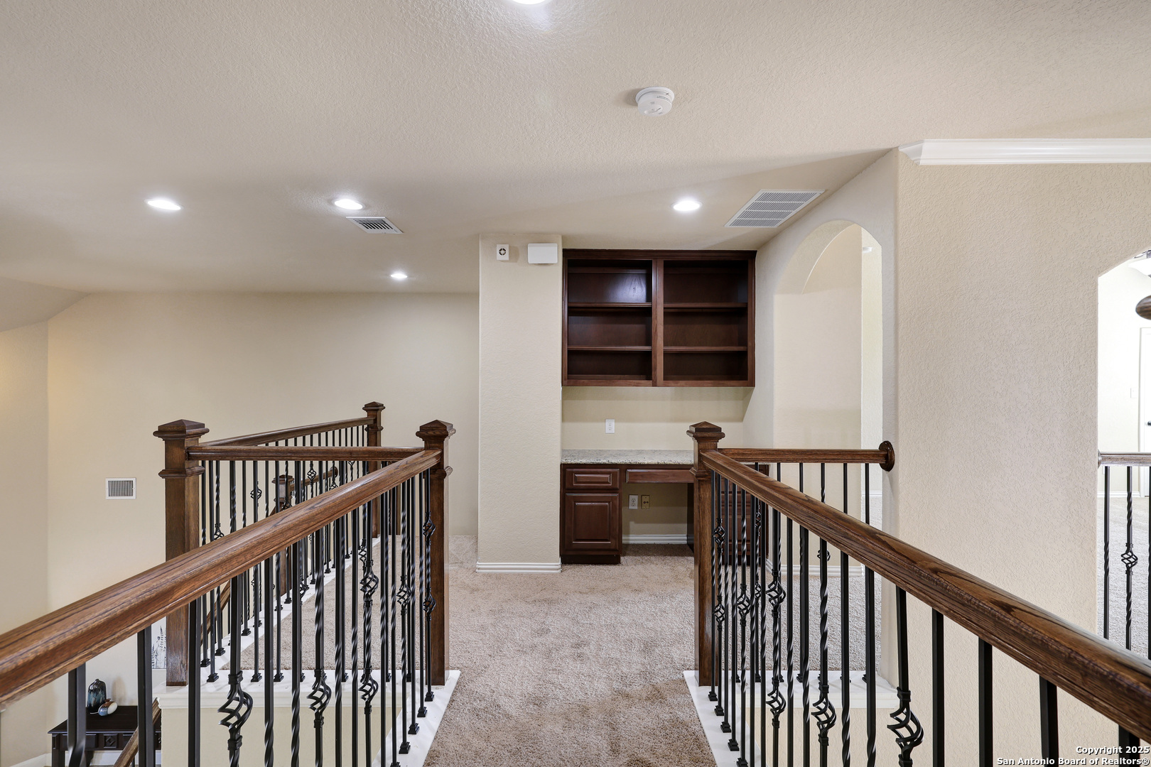 9518 Lesters Way