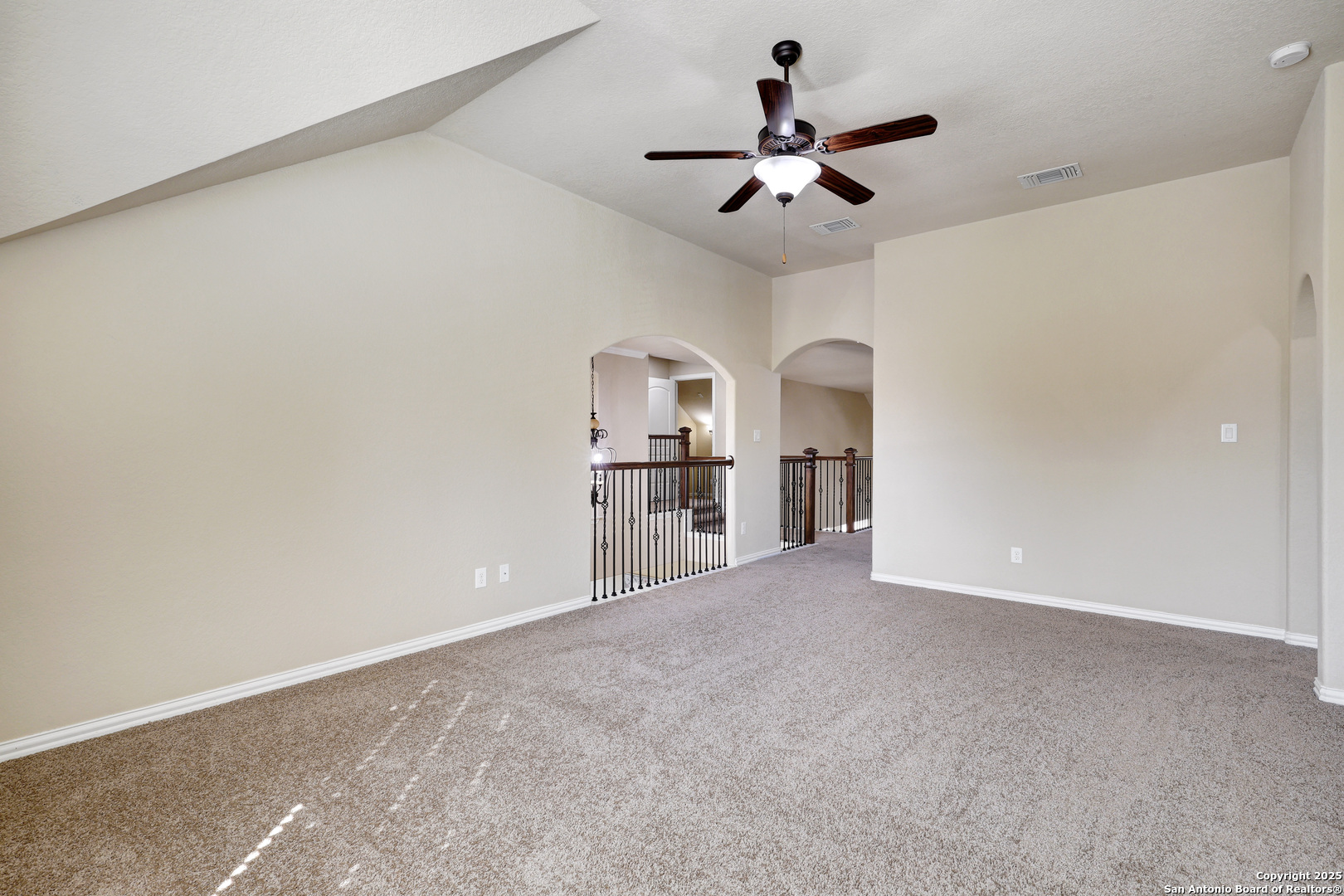 9518 Lesters Way