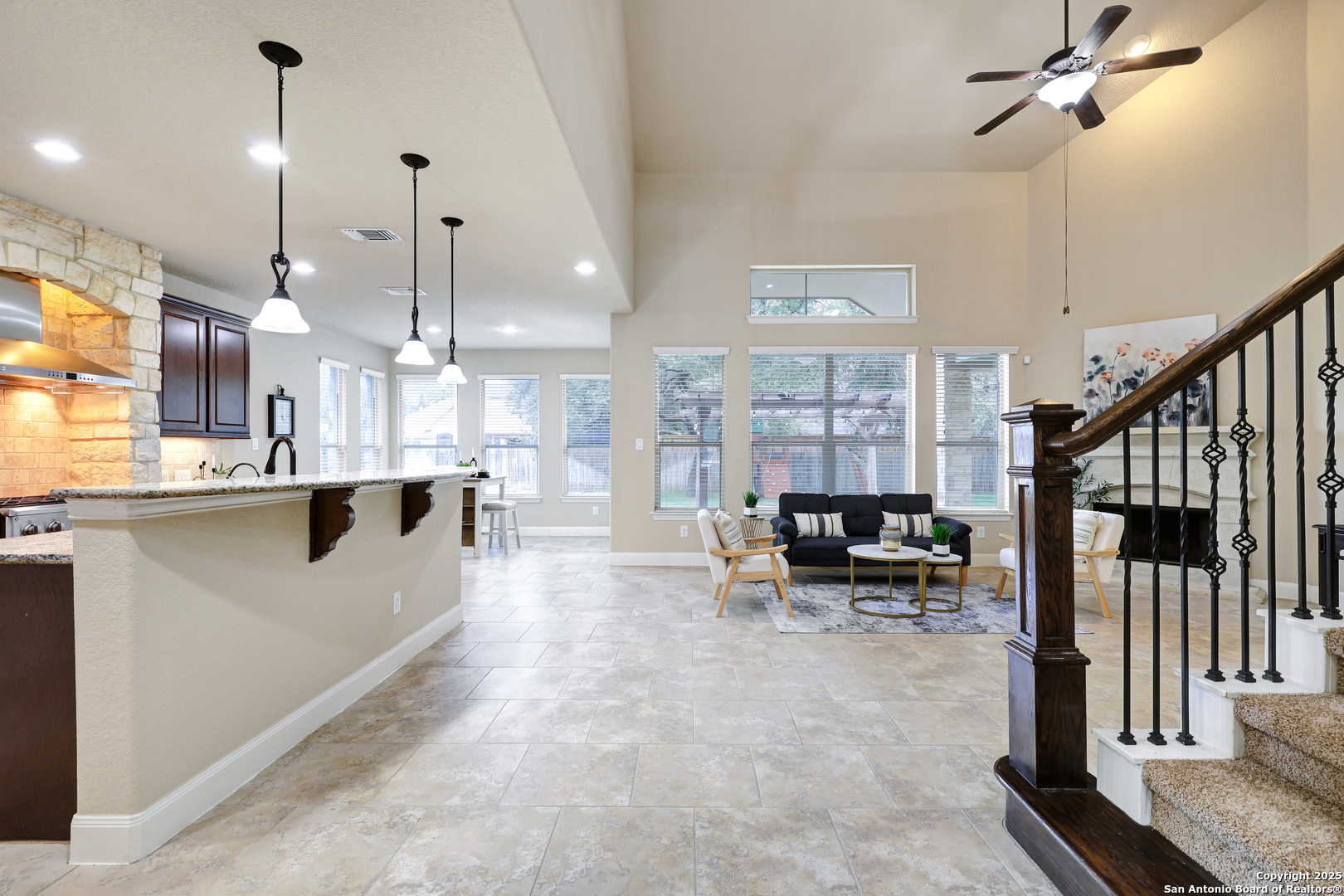 9518 Lesters Way