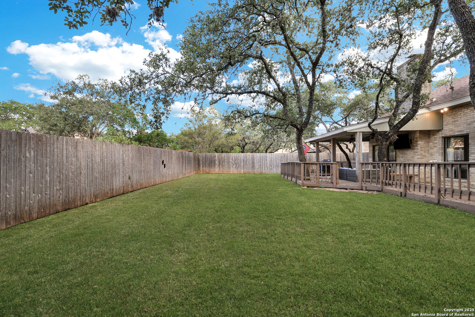 4511 Black Walnut Woods