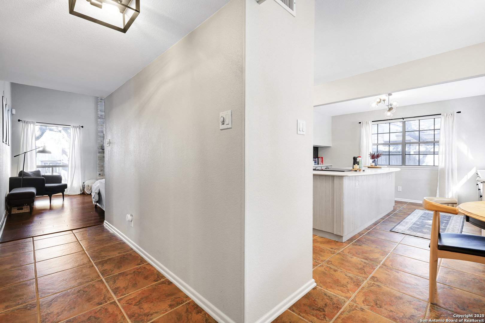4511 Black Walnut Woods