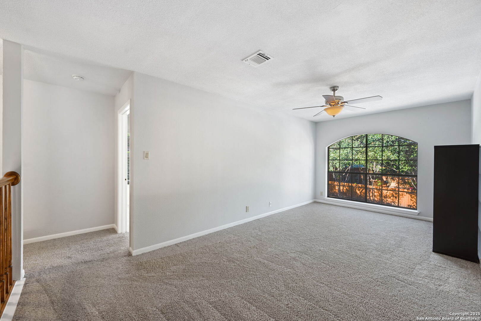 8910 Lost Woods