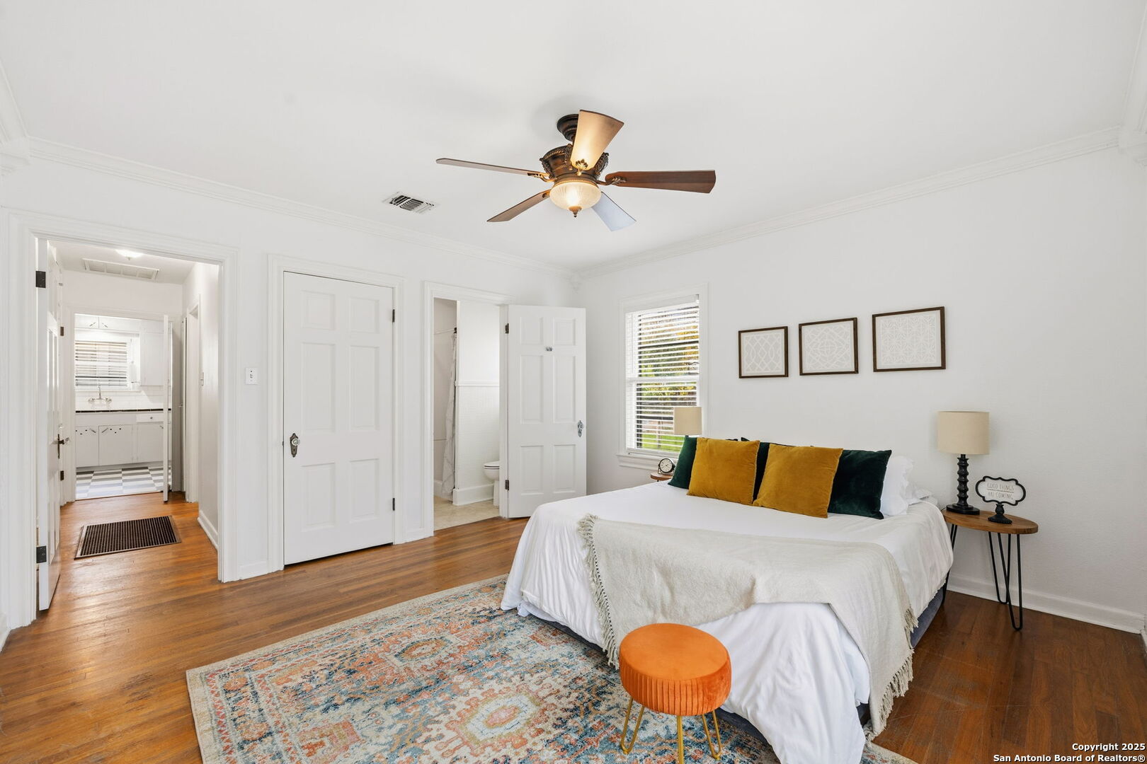 2031 W Summit