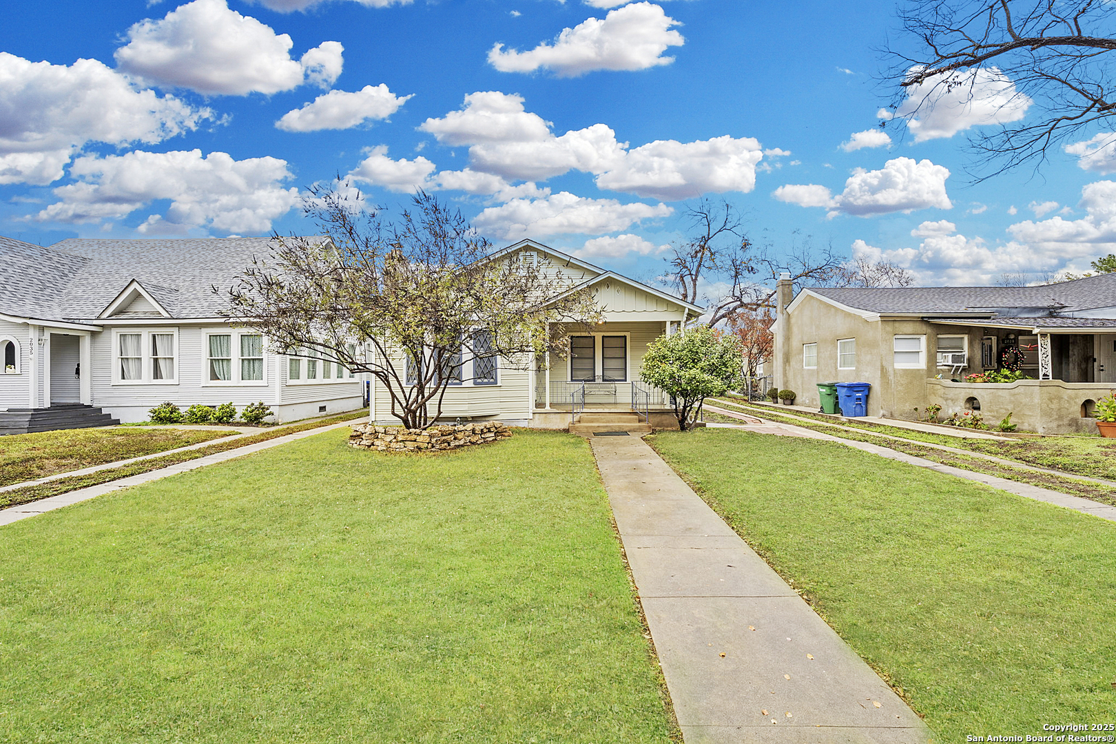 2031 W Summit