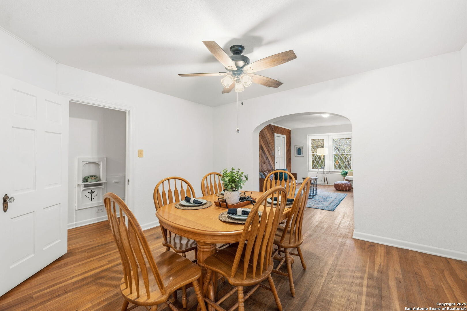 2031 W Summit