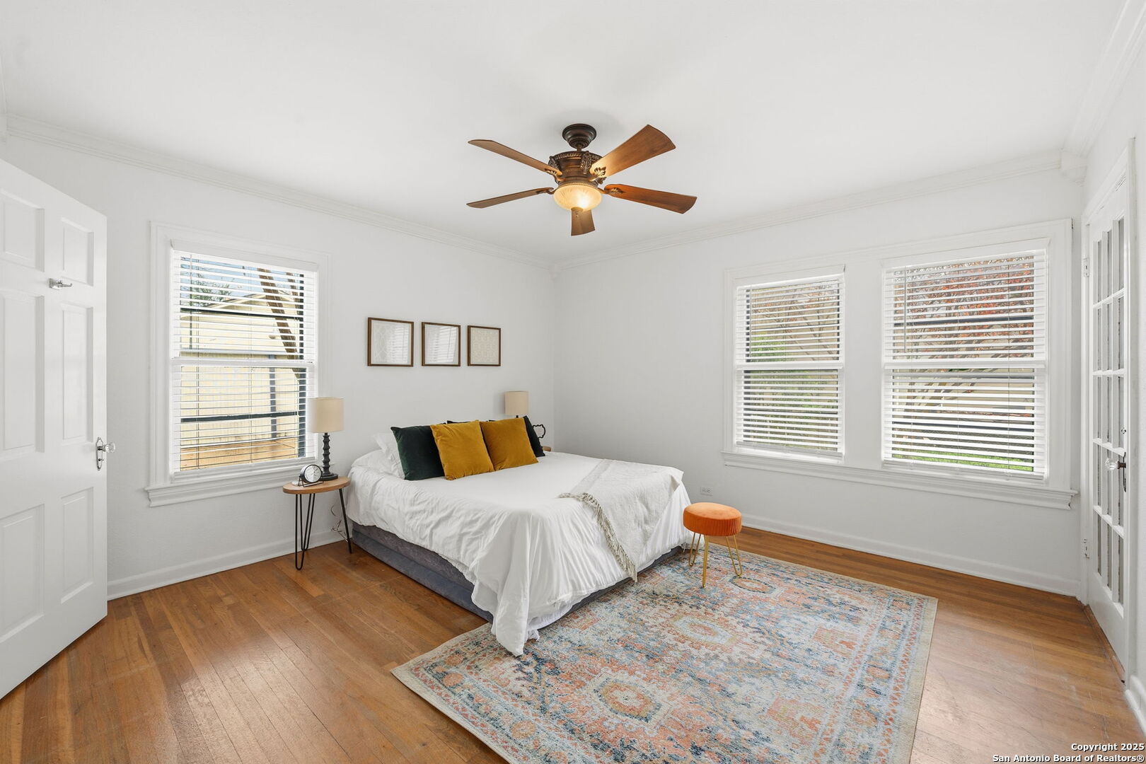 2031 W Summit