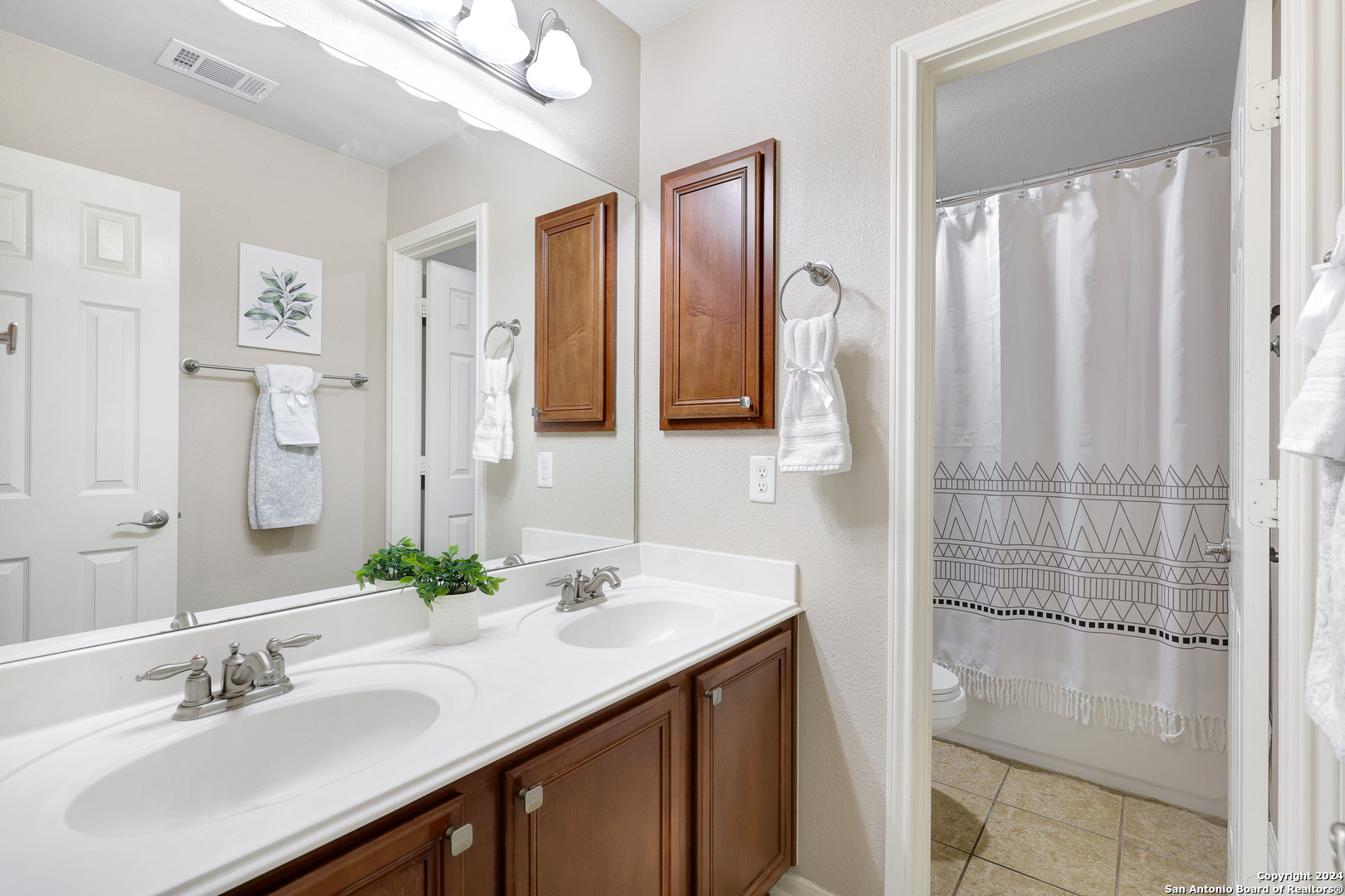 21838 THUNDER BASIN