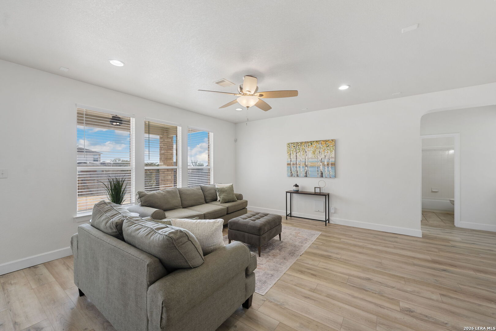 216 Springtree Cove