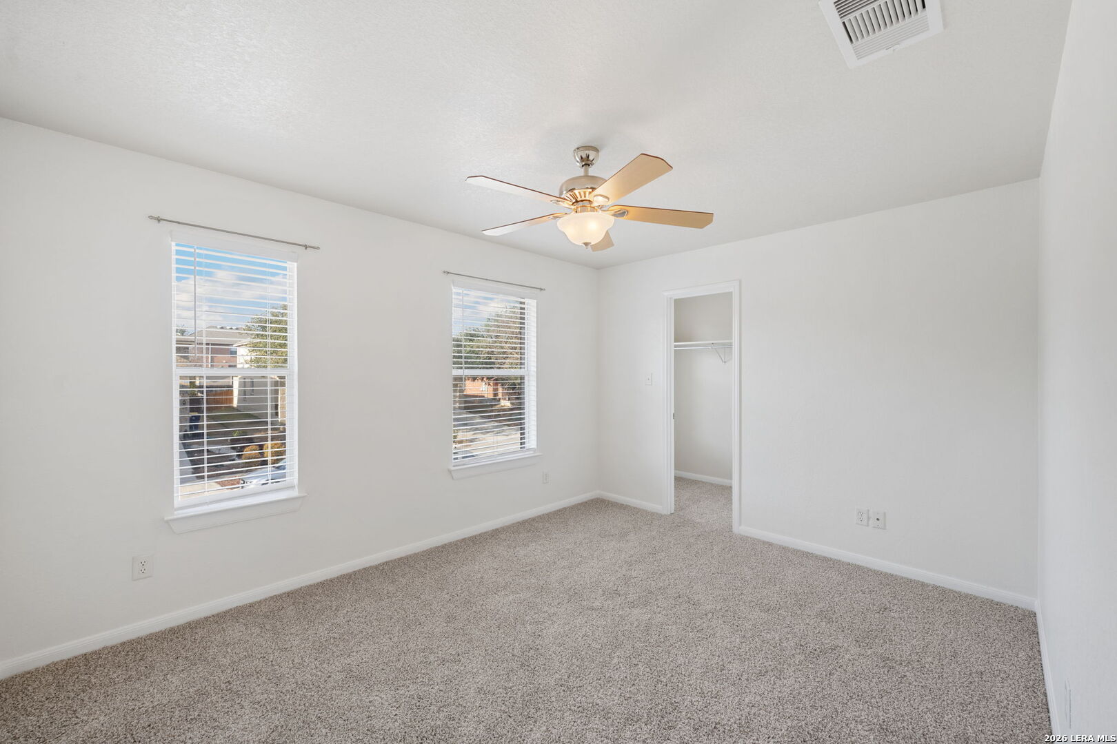 216 Springtree Cove