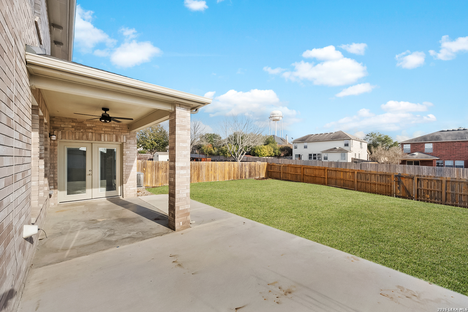 216 Springtree Cove