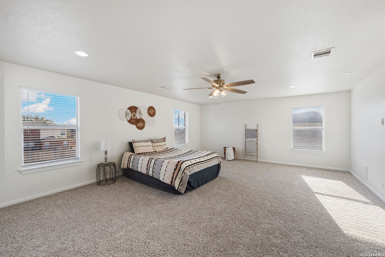 216 Springtree Cove