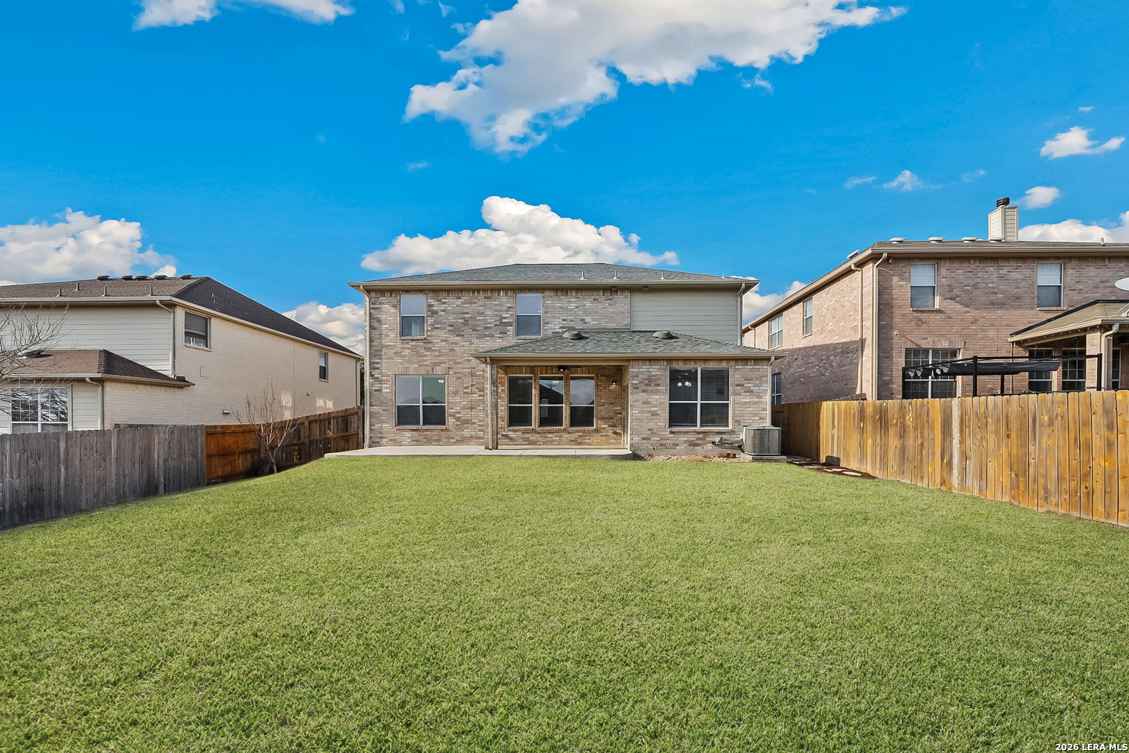 216 Springtree Cove