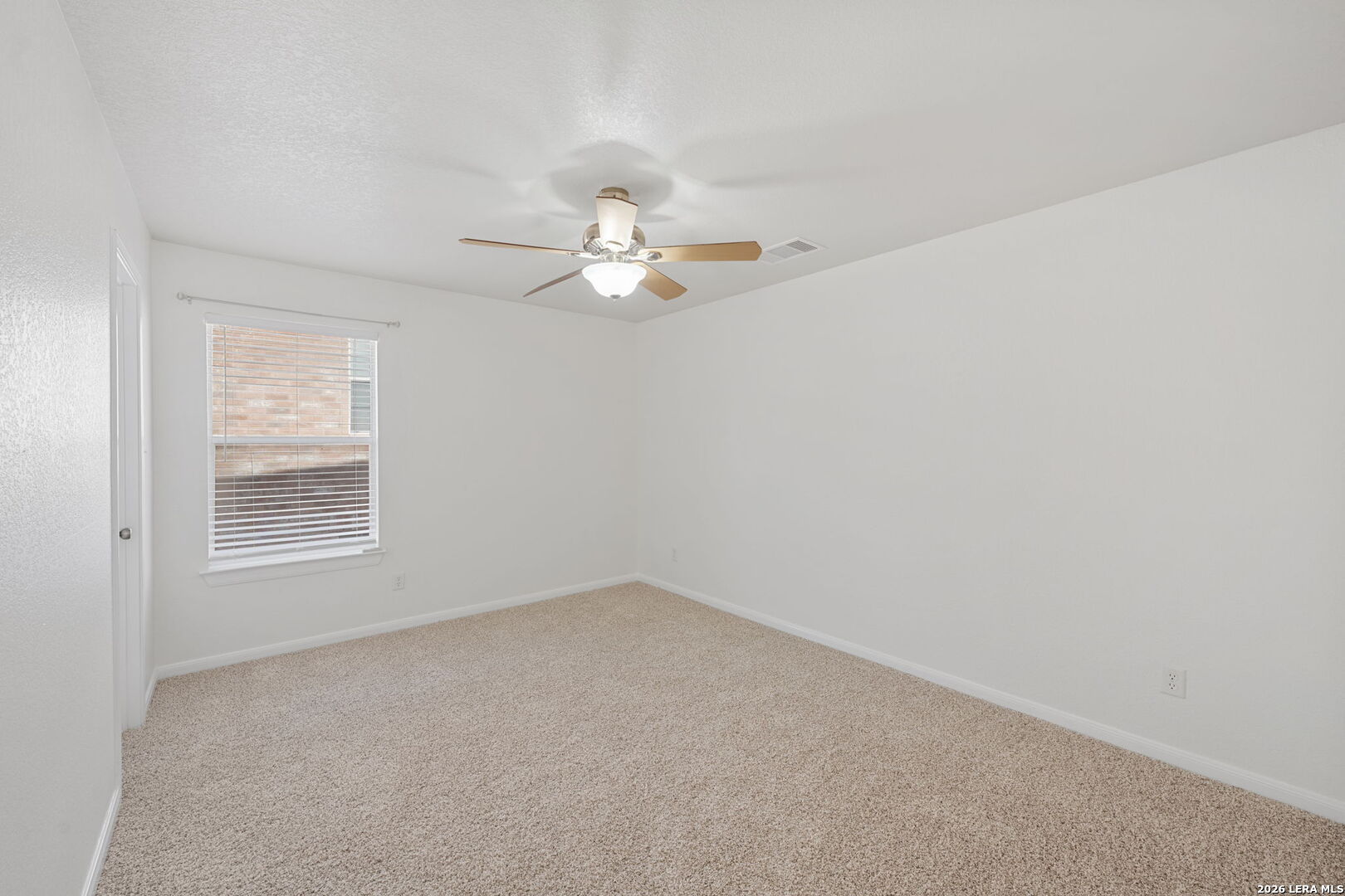 216 Springtree Cove