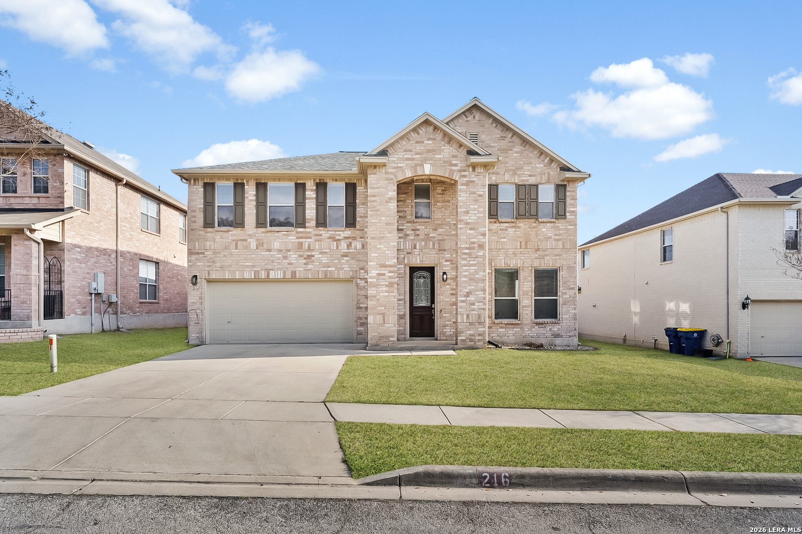 216 Springtree Cove