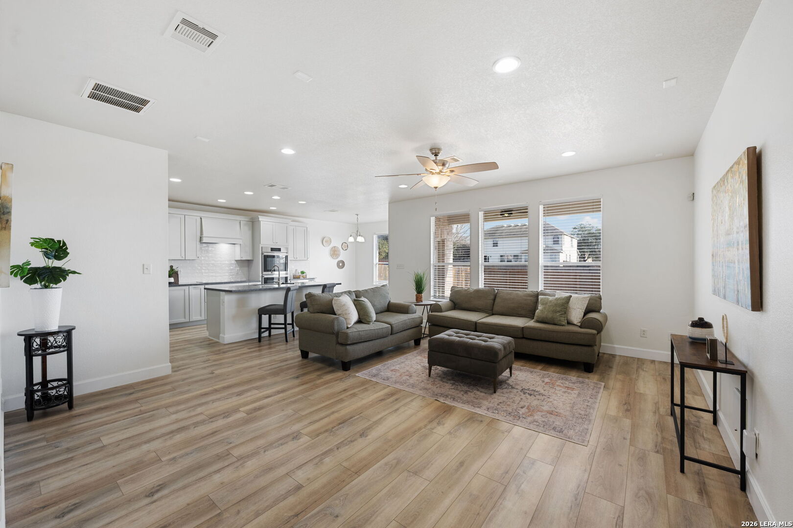 216 Springtree Cove