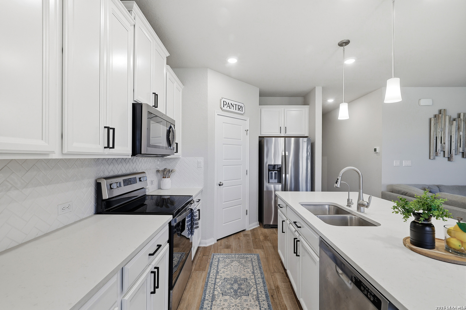 3016 Toscana