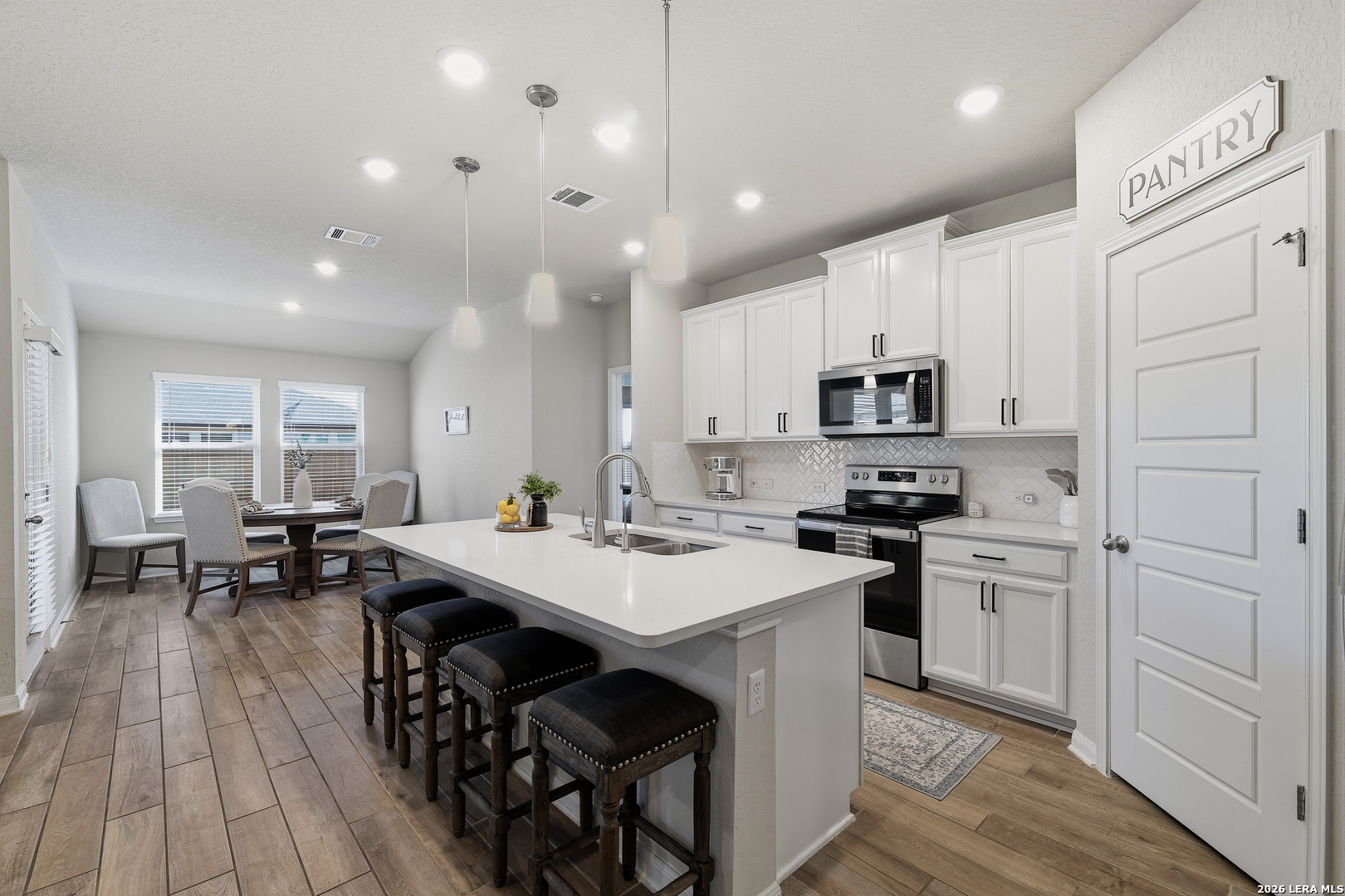 3016 Toscana