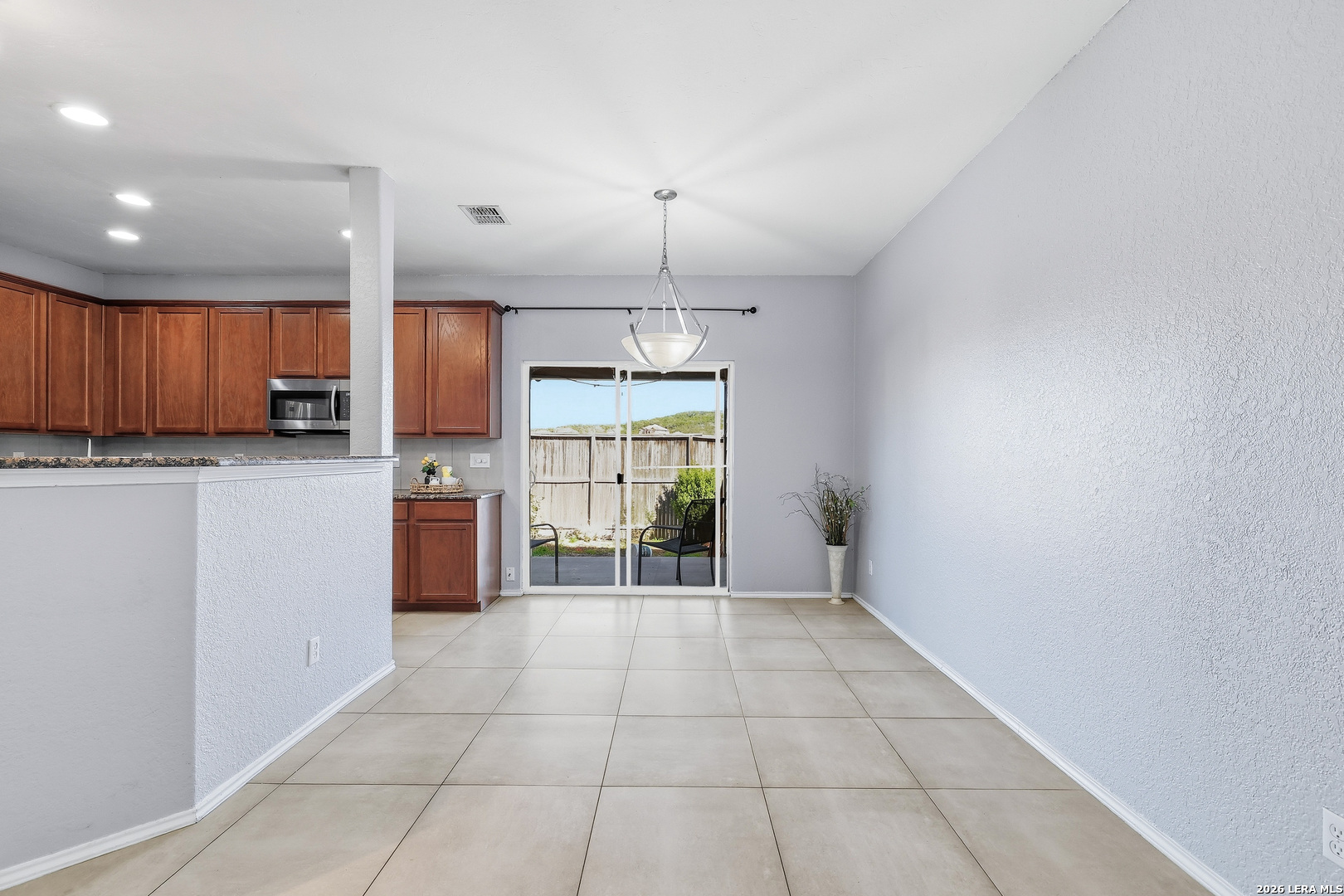 26918 Villa Toscana