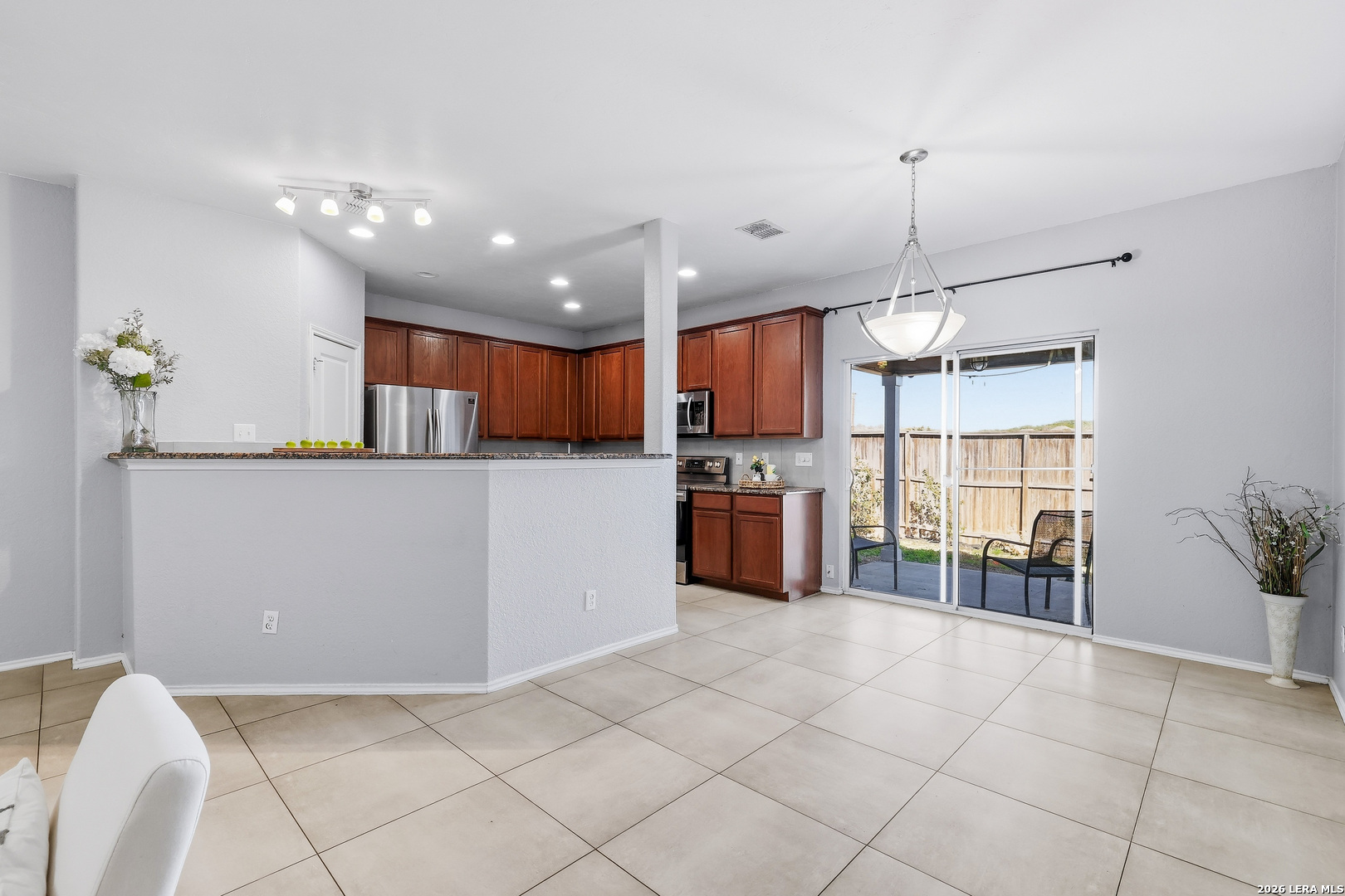 26918 Villa Toscana